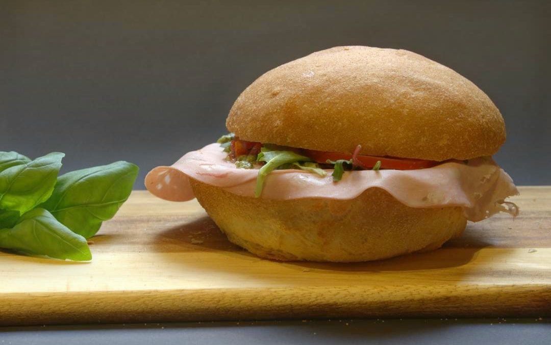 Broodje Mortadella